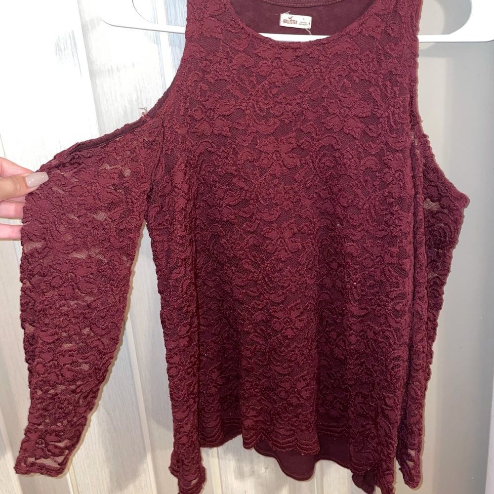 Lace maroon long sleeve shirt with open shoulder. Hollister size small